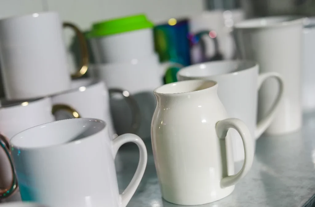 How to judge the quality of white coated mug enamel